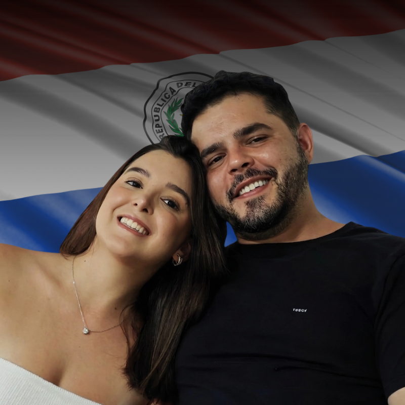 Lucas e Sophia, do Casal Libertário, em Encarnación